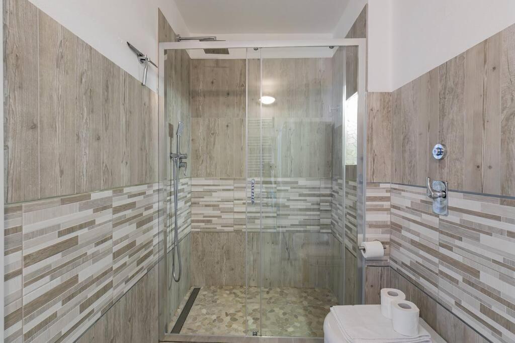 Youhosty - Desenzano 7 Milán